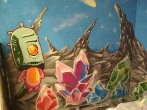 "Космические монстры " стена в детской комнате для игр в развлекательном комплексе (октябрь 2017)